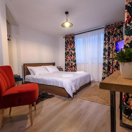 Tamtam Urban Aparthotel Cluj-Napoca Ngoại thất bức ảnh
